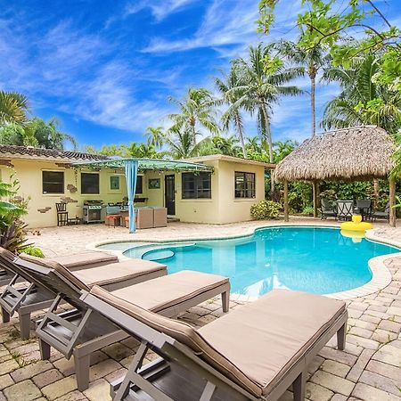 Chic Getaway W Heated Pool & Short Walk To Beach Hollywood Exterior foto